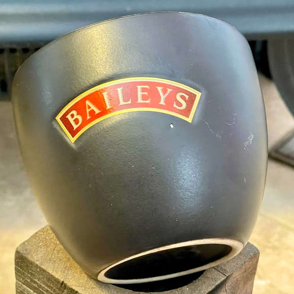 Set of 4 Baileys Cups - Picture 3 of 6